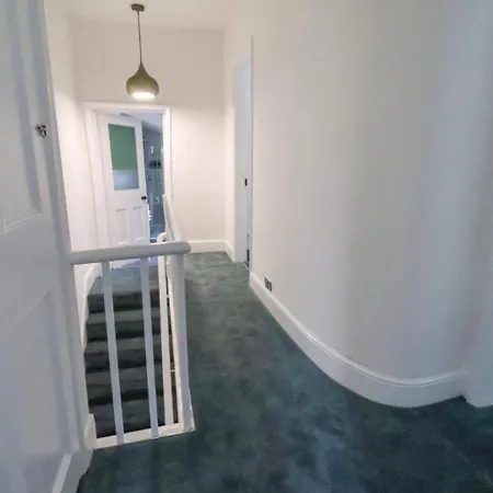 Seymour Rest 아파트 *