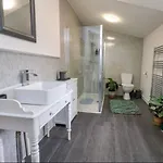 Seymour Rest Apartment *